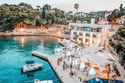 Image de Kalamota Beach House