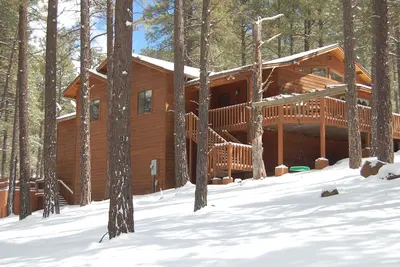 Image de Cabine isolée de luxe 3br à Pines sur 3 acres - Flagstaff / Grand Canyon