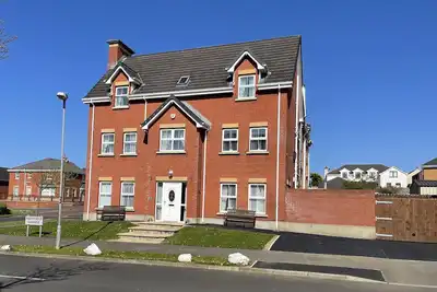 Image de Luxury Portrush Holiday Homes -'The Grange '(12 à 8 lits) Chiens