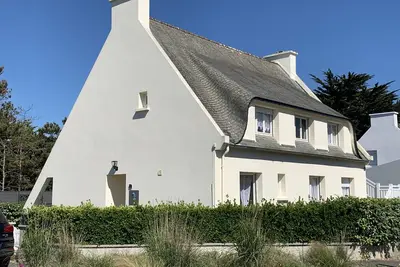 Image de Appartement 3* dans maison individuelle proche Ile de Batz - Maison avec jardin
