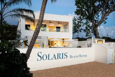 Image de Villa en bord de plage (CĂ´te de platine) avec bain Ă remous