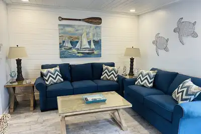 Image de 3 bd / 2. 5ba condo / piscine / 100 verges de plage / parasol et service de chaise inclus