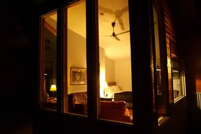 Image de Cabine privée et haut de gamme, \"rude\" mon style.