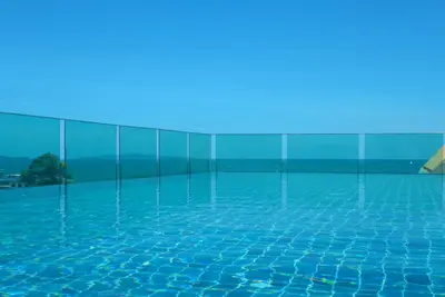 Image de Au rez-de-chaussée lux Vue sur l'océan, 1 chambre à coucher de 42 m², 200 m de la plage de l'océan