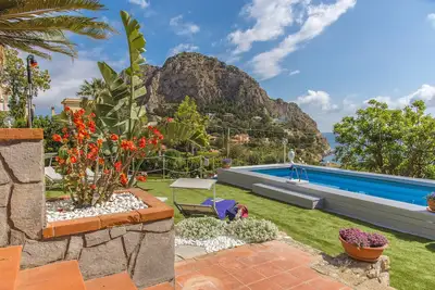 Image de Luxe exclusif La Villa Di Sofia avec piscine à quelques km de Palerme