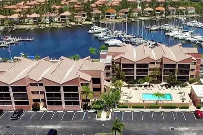 Image de Superbe Burnt Store Marina, Condo 1 Chambre. . . Mis à jour en 2019<br><br>