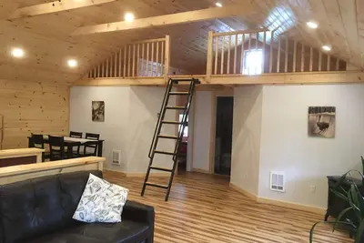 Image de Appartement privé de 2 chambres avec grande terrasse