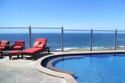 Image de Spectaculaire maison personnalisée avec piscine / jacuzzi à Bajamar Ocean Front Golf Resort