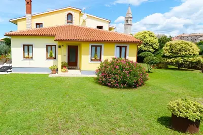 Image de Bright Villa with private pool on 3000 m2, beach 5 km away