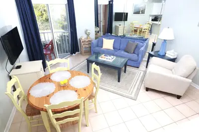 Image de Évaluation 5 étoiles! - Plage privée, piscine chauffée, endroit calme, grands tarifs