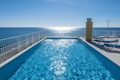 Image de Nouveau superbe plage rénové apt. +2 piscines et parking Marbella Centre