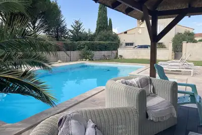Image de Belle villa spacieuse avec grande piscine climatisé cour   portail électrique