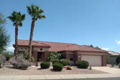 Image de Sun City Grand Community - très bien situé près des commodités