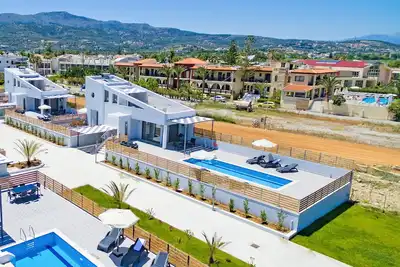 Image de Modern Beachfront villa, No car needed 2