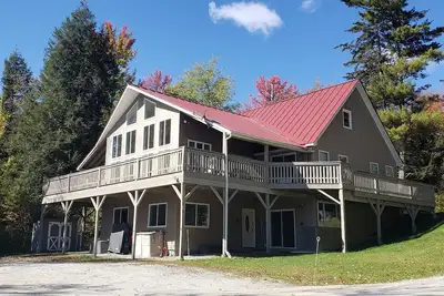 Image de Contemporain spacieux 7br / 6. 5 salles de bain près de Killington Vt
