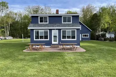 Image de Platte Lake Lodge-120 'sur Big Platte Lake-Parfait pour les grands groupes