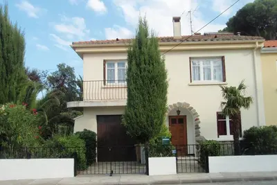 Image de Villa mitoyenne dans village