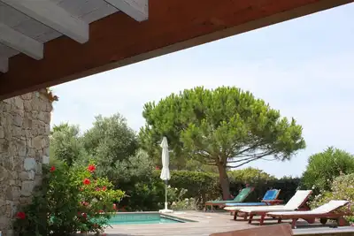 Exceptionnelle Villa de grand Standing à 100 m de la plage