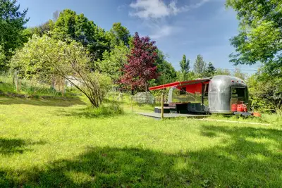 Image de Glamping 1967 American Retro Airstream