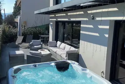 Image de Belle Villa avec Spa privé. 4 étoiles