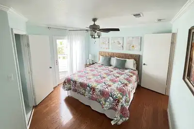 Image de Vue sur l'eau, Maison de plage familiale à Pirates Beach