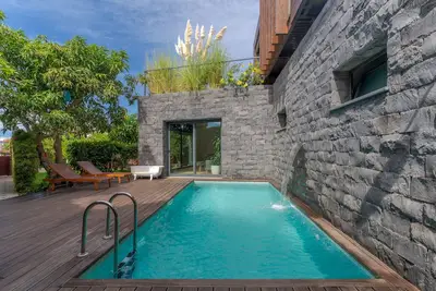 Image de Villa Stonelovers® à Jardim do Mar avec piscine privée en bord de mer