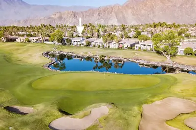 Image de Designer Home on Pga West Stadium Golf Course - 5 étoiles - À quelques pas de la piscine!