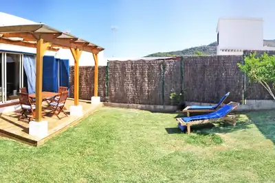 Image de Cottage, confortable, nouvelle, avec une belle vue et un parking