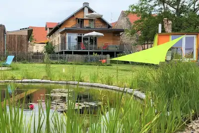 Image de Balcon de luxe avec vue de luxe dans le parc naturel d'Hassberge