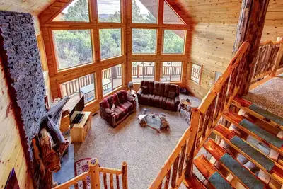 Image de Magnifique chalet personnalisé 5 étoiles à mi-chemin entre Bryce et Zion - Lisez nos avis! !