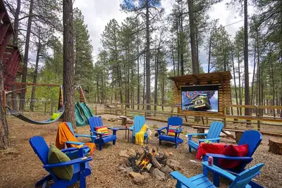 Image de Paradis dans les pins - Animaux acceptés. Récemment rénové!