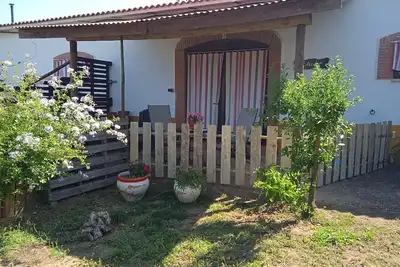 Image de Agréable petite maison au milieu de la nature, idéal pour la marche et le cyclisme