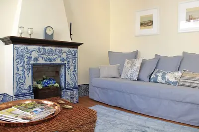 Image de Nouveau! ! Príncipe Real's, Lisbonne Meilleur Emplacement - Appartement de charme du XVIIIe siècle