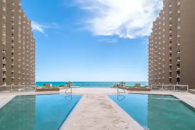 Image de Rez-de-chaussée V. I. P. Condo 1 Chambre Phase 2 Pas d'escalier Pas d'ascenseur! Las Palomas