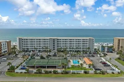 Image de 2 chambres / 2 sdb Front Condo Golfe. Non-fumeur Animaux