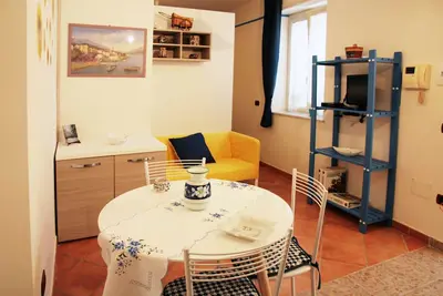 studio panoramique calme avec terrasse et wi-fi