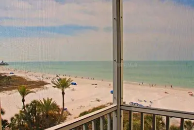 Image de Vue panoramique sur le golfe depuis chaque chambre, 2br / 2ba, Wifi, à quelques pas de la plage, 6e étage