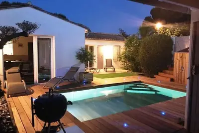 Maison classé 3 étoile *** tout confort avec piscine chauffée (8/10 personnes)