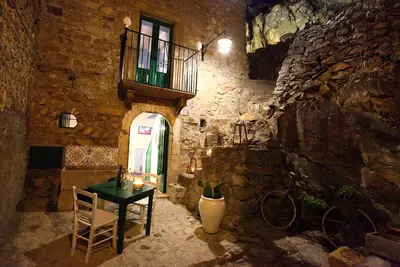 Image de Maison à la montagne à 20 minutes de la mer