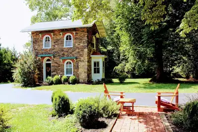 Image de Cottage à West Chester Pa - Deux miles de la ville.