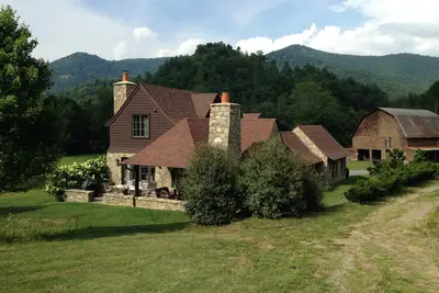 Image de Luxurious Mountain Home-200 acres-Free Range vos enfants!