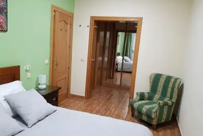 Image de Mon appartement est bon pour les couples, les aventuriers, les familles, les voyages d'affaires.