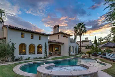 Image de Stylish Pga West Villa! Vue sur la piscine, le spa, les jeux et le parcours de golf * 12 personnes *