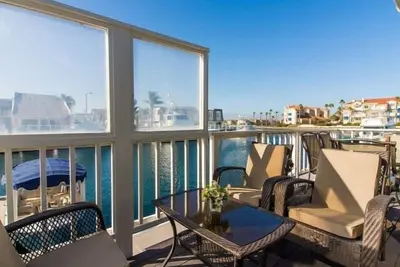 Image de 4431gb Mandalay Bay Boat Dock & Views Home