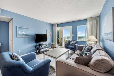 Image de Unité de surf de vacances 221 Gulf Front 2 ch