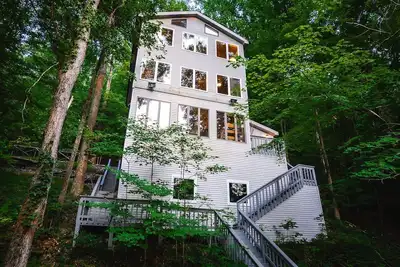 Image de Profitez d'une vue de cette maison riveraine