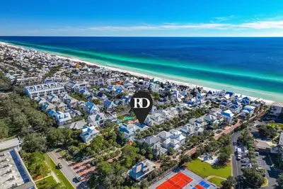 Image de 233 Geoff Wilder Ln par Royal Destinations ~ Accès à la plage privée ~ Piscine privée