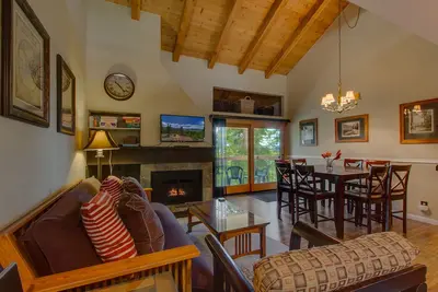 Image de Silver Pine: 3 Br, 2 Ba Townhouse dans la baie de Carnelian, pour 8 personnes