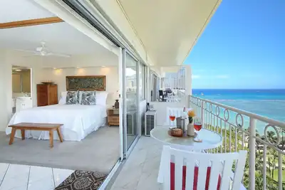 Image de Vues sur l'océan d'un million de dollars plus un parking sécurisé gratuit sur place et Wifi!