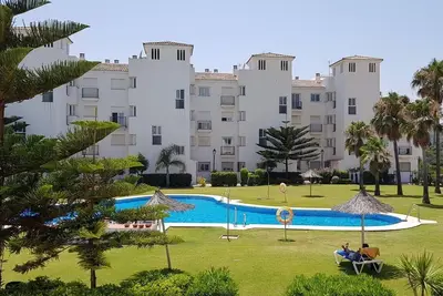 Image de Appartement 100m², à 500 mètres de la mer. Idéal pour famille